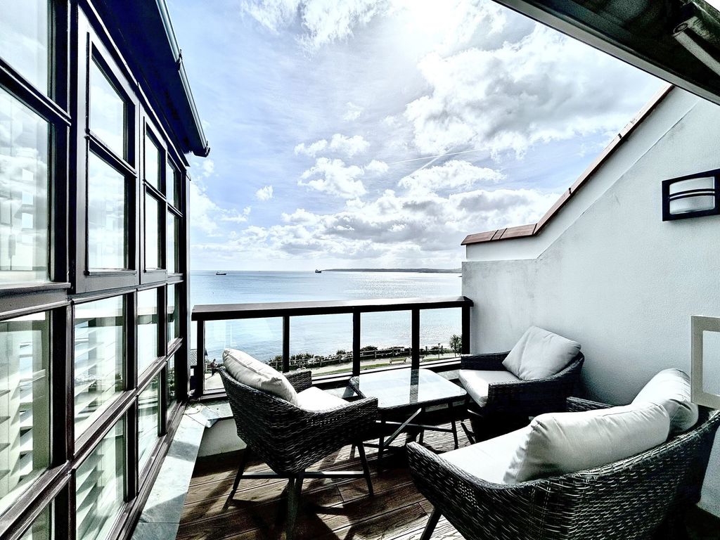 Additional image 9 of 3 bed flat for saleFalmouth, Cornwall TR11