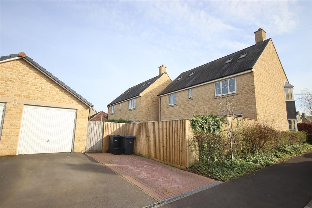 Property photo 2 of 28 Img_0010.Jpg