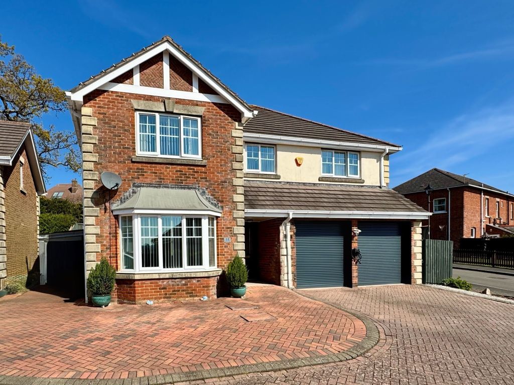 Property photo 1 of 17