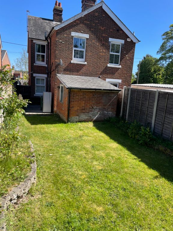 Property photo 2 of 20 Garden