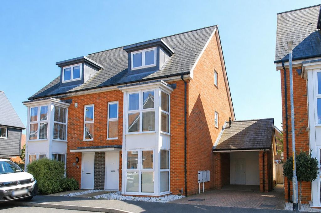 Property photo 1 of 19 Front Shot.Png