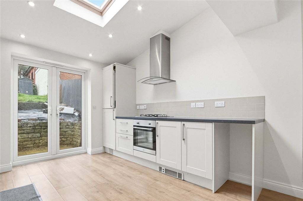 Property photo 3 of 13 Picture No. 08