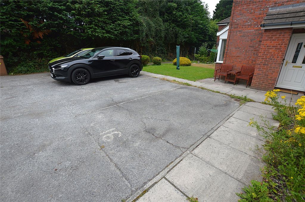 Property photo 2 of 12 Allocated Parking