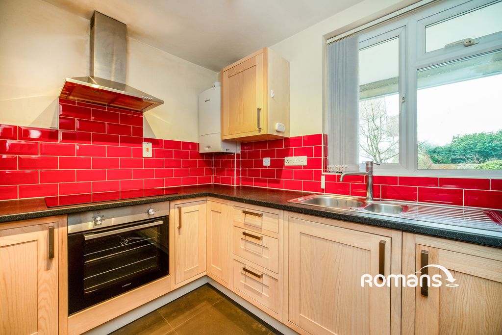 Property photo 2 of 7 Pbox-Img.Jpg