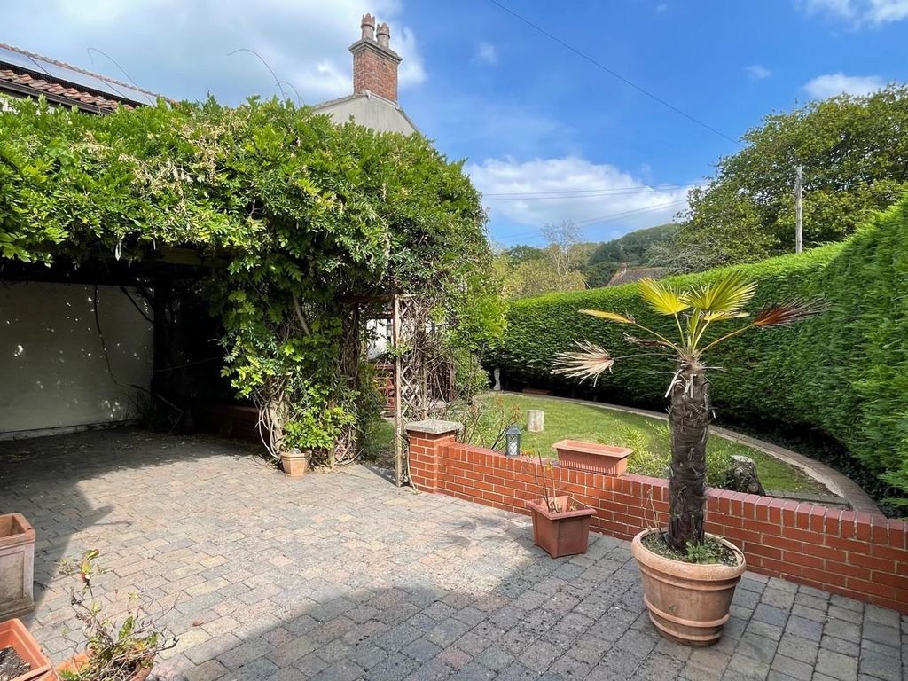 Property photo 2 of 24 Outside