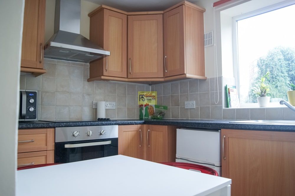 Property photo 2 of 5