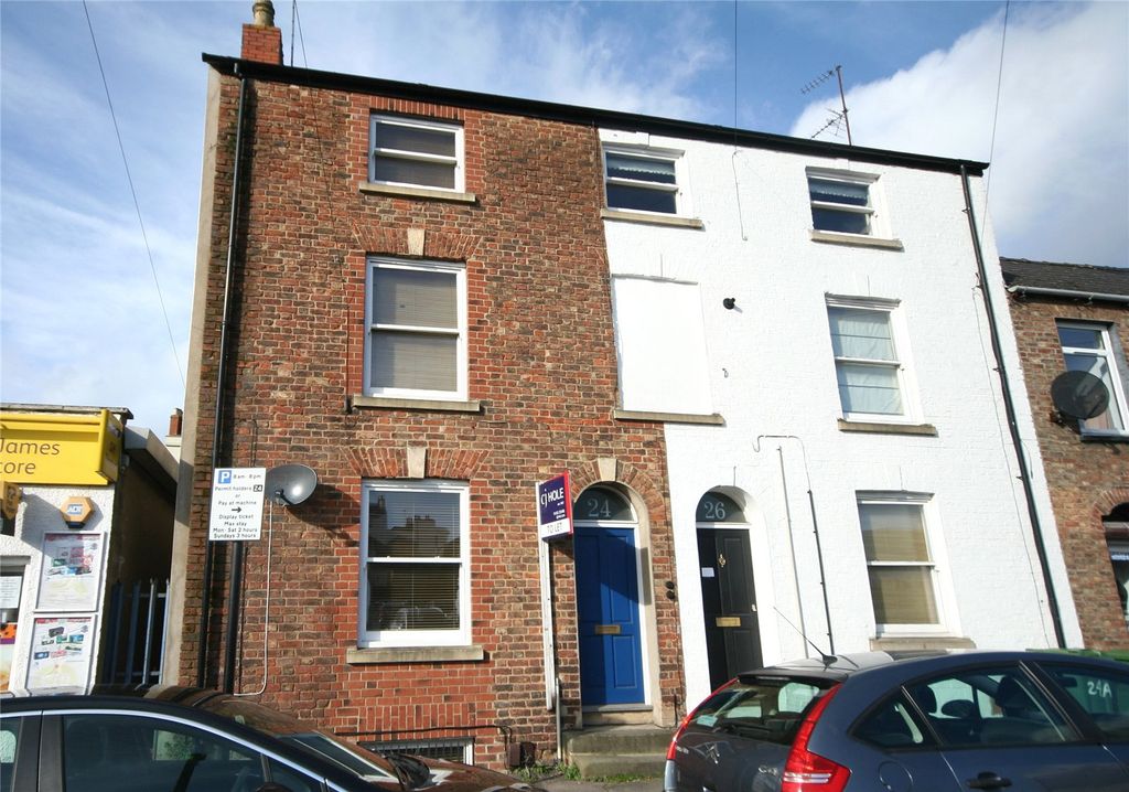 Property photo 2 of 12 Picture No. 14