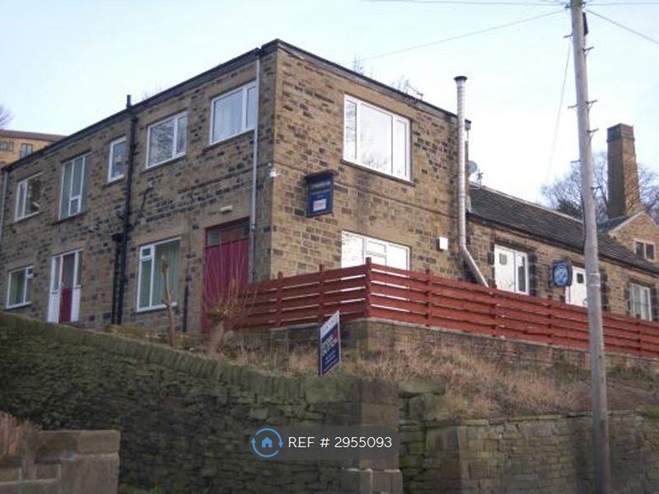 Property photo 1 of 17