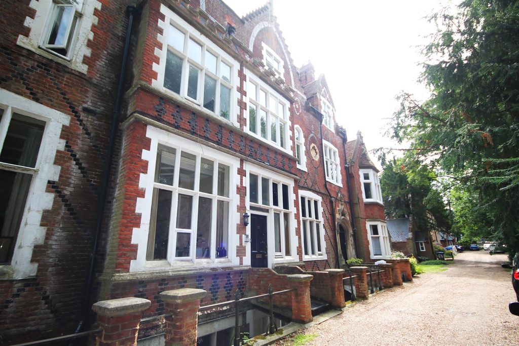 Property photo 1 of 26 Front 2.Jpg