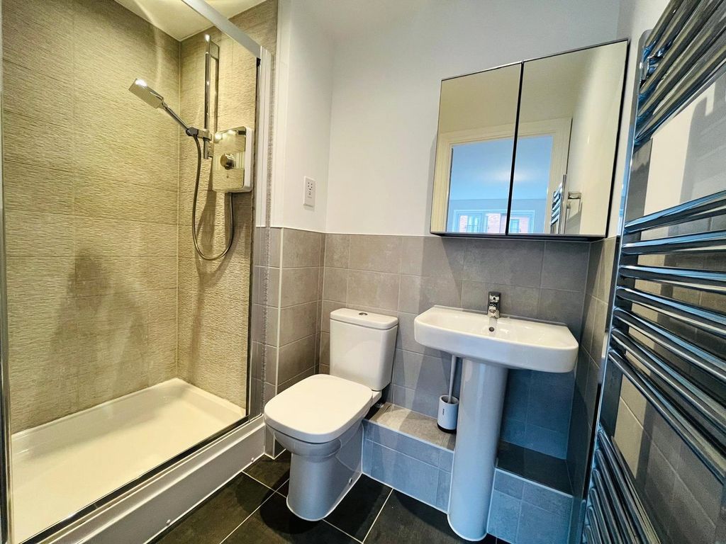 Property photo 3 of 12 Picture No. 01