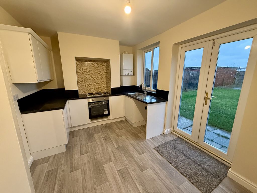 Property photo 2 of 12 Img_8709