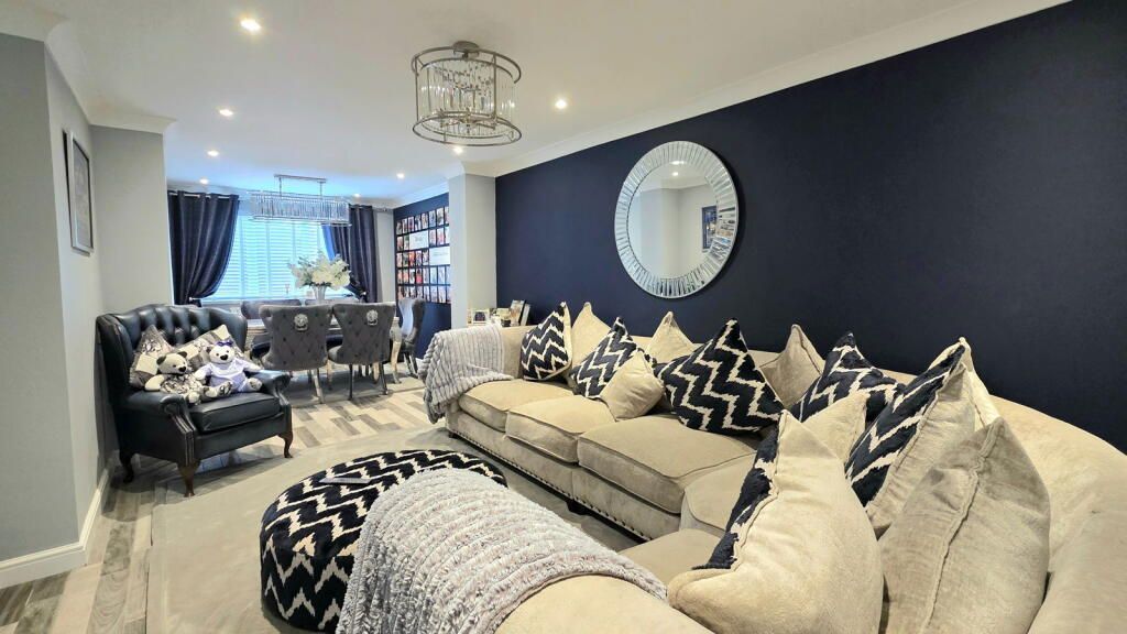 Property photo 3 of 22