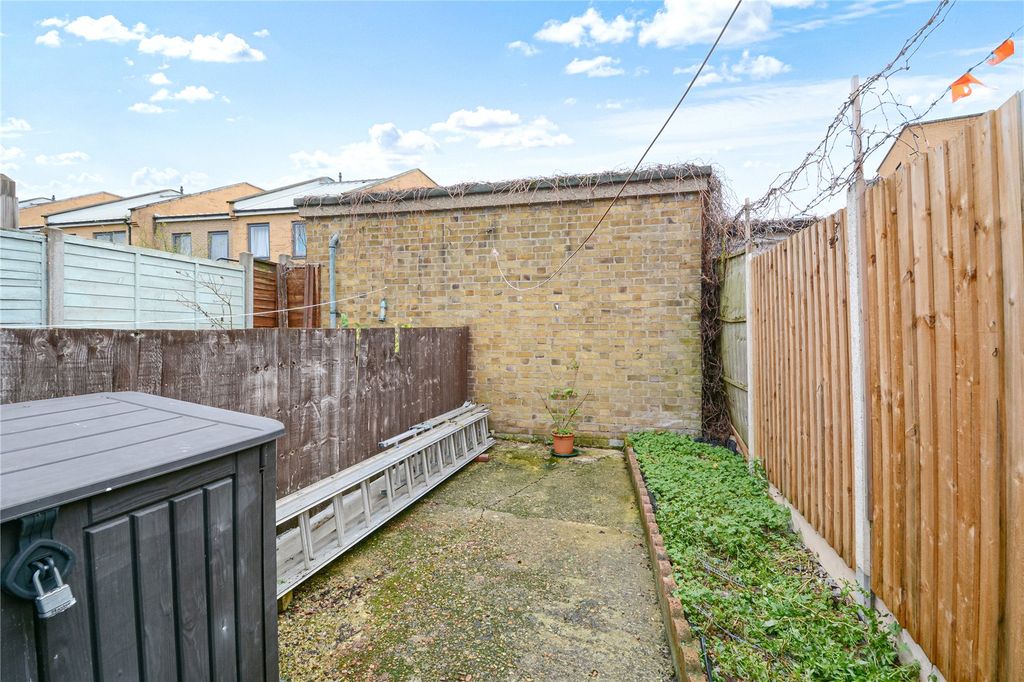 Property photo 3 of 12 Picture No. 03