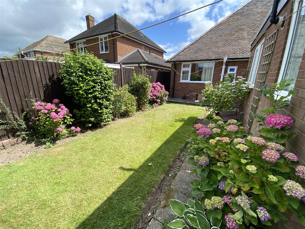 Property photo 2 of 21 Picture No. 06