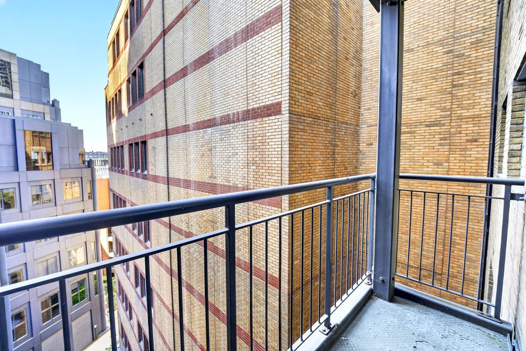 Property photo 2 of 7 Picture No. 04