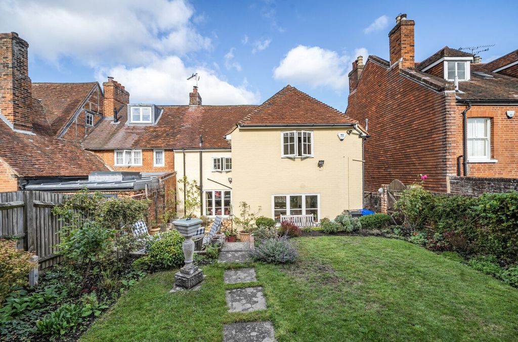 Property photo 2 of 12 Titcheners