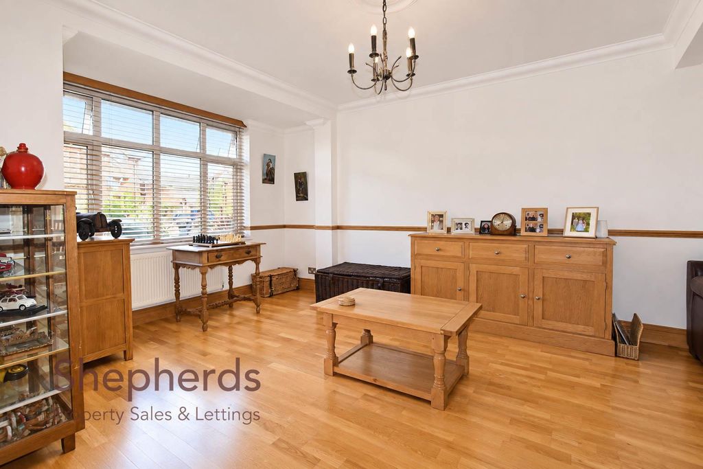 Property photo 3 of 23 46Fdf86B-2954-41Fd-Ad2d-Edb25c981Ff9.Jpg