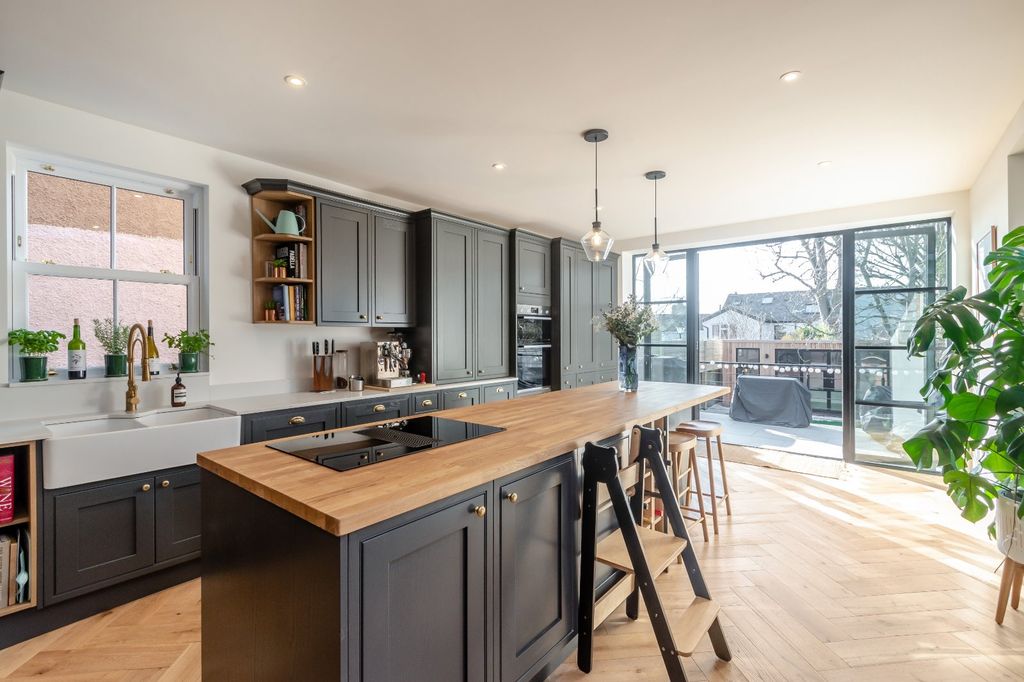 Property photo 3 of 9 Picture No. 45