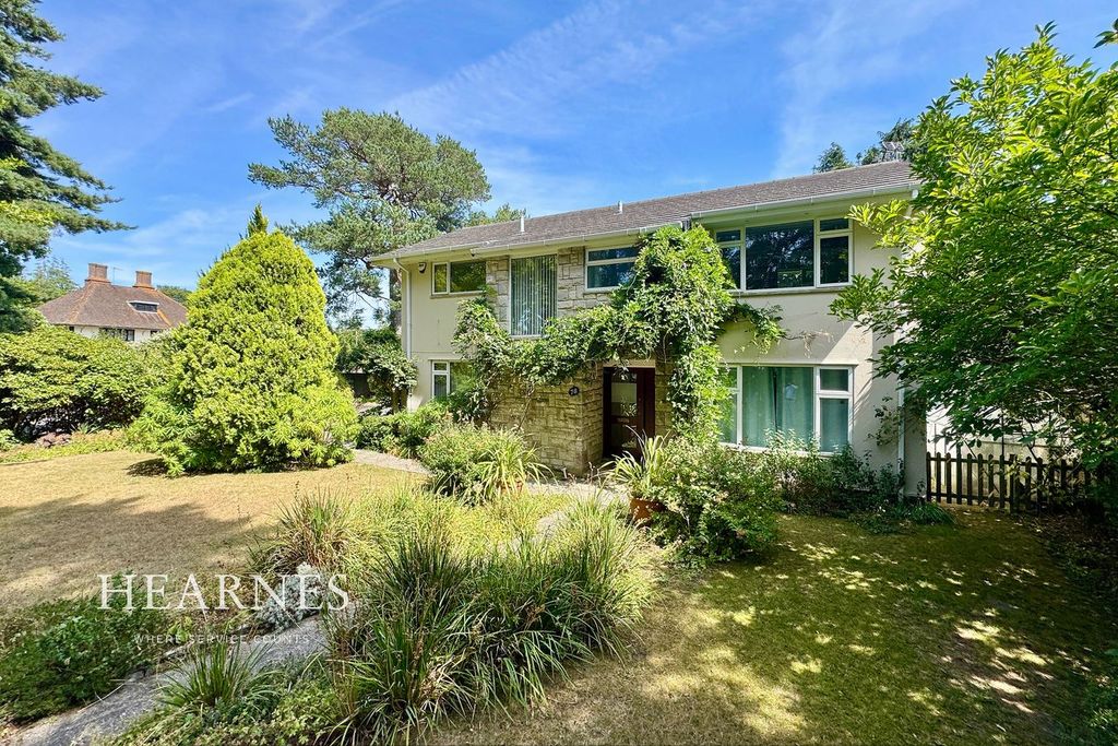 Property photo 1 of 27