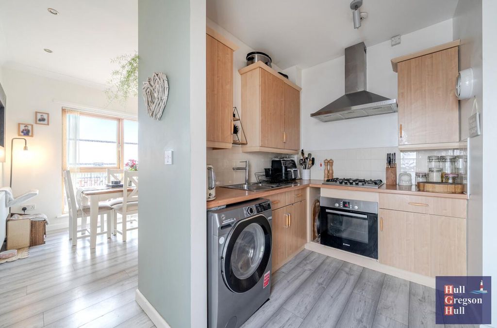 Additional image 7 of 2 bed flat for saleBower Court, Grangecroft Road, Portland DT5