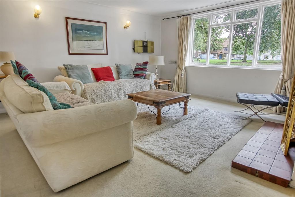 Property photo 2 of 17 Img_7431.Jpg