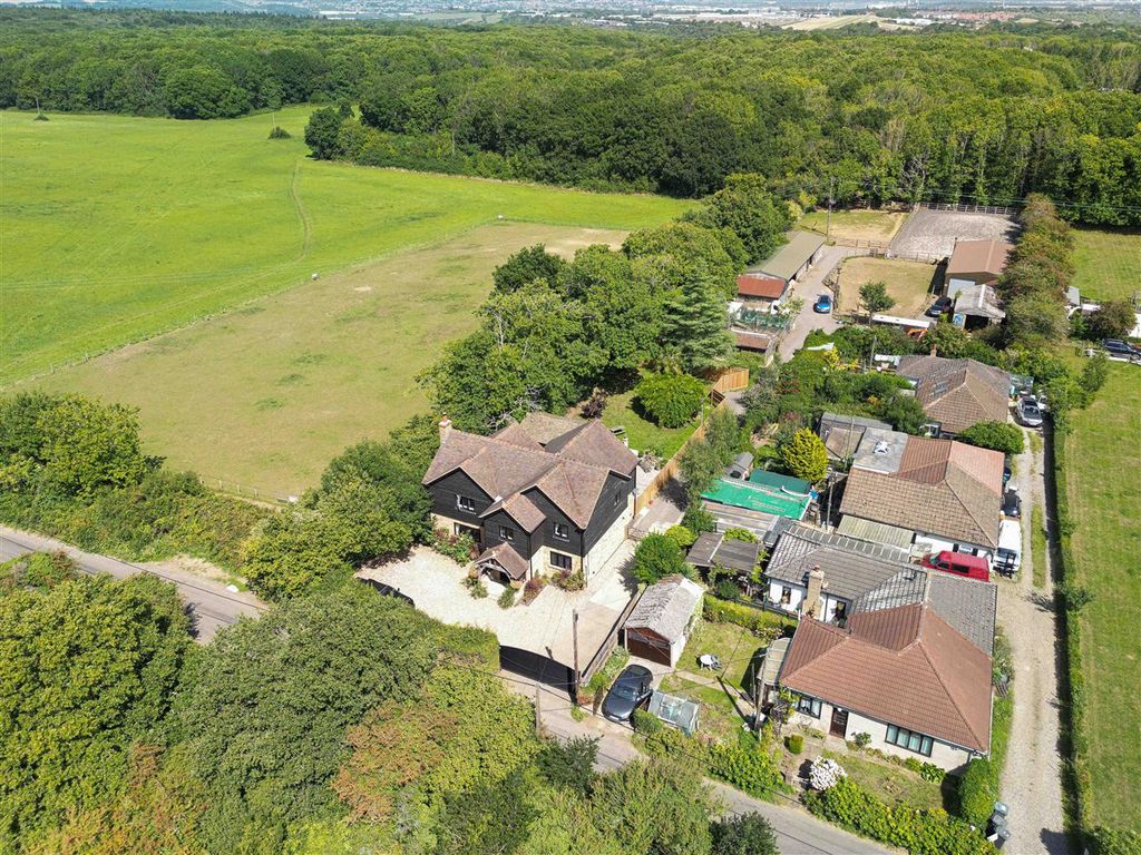 Property photo 1 of 33 Main Picture