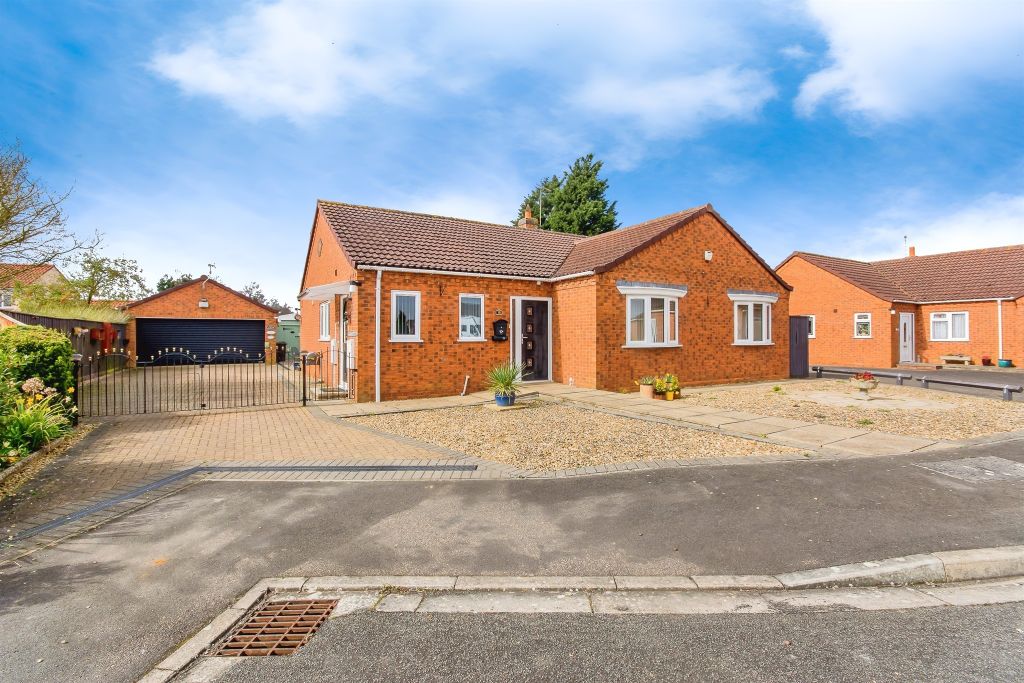 Property photo 1 of 14