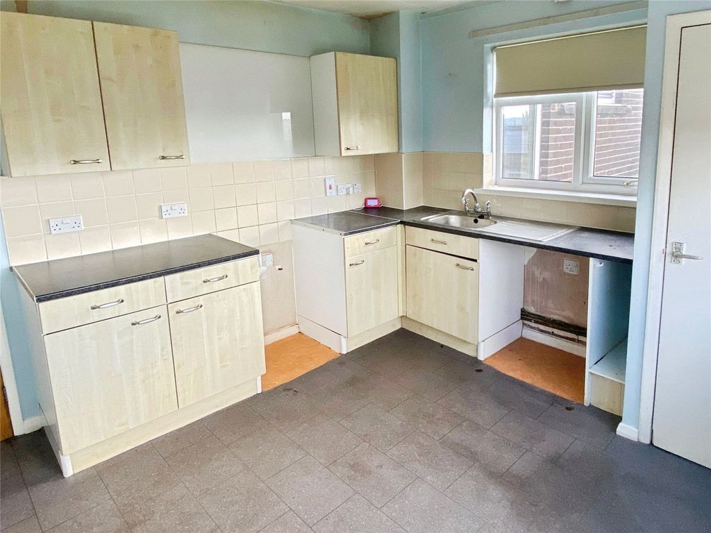 Property photo 2 of 8 Picture No. 04