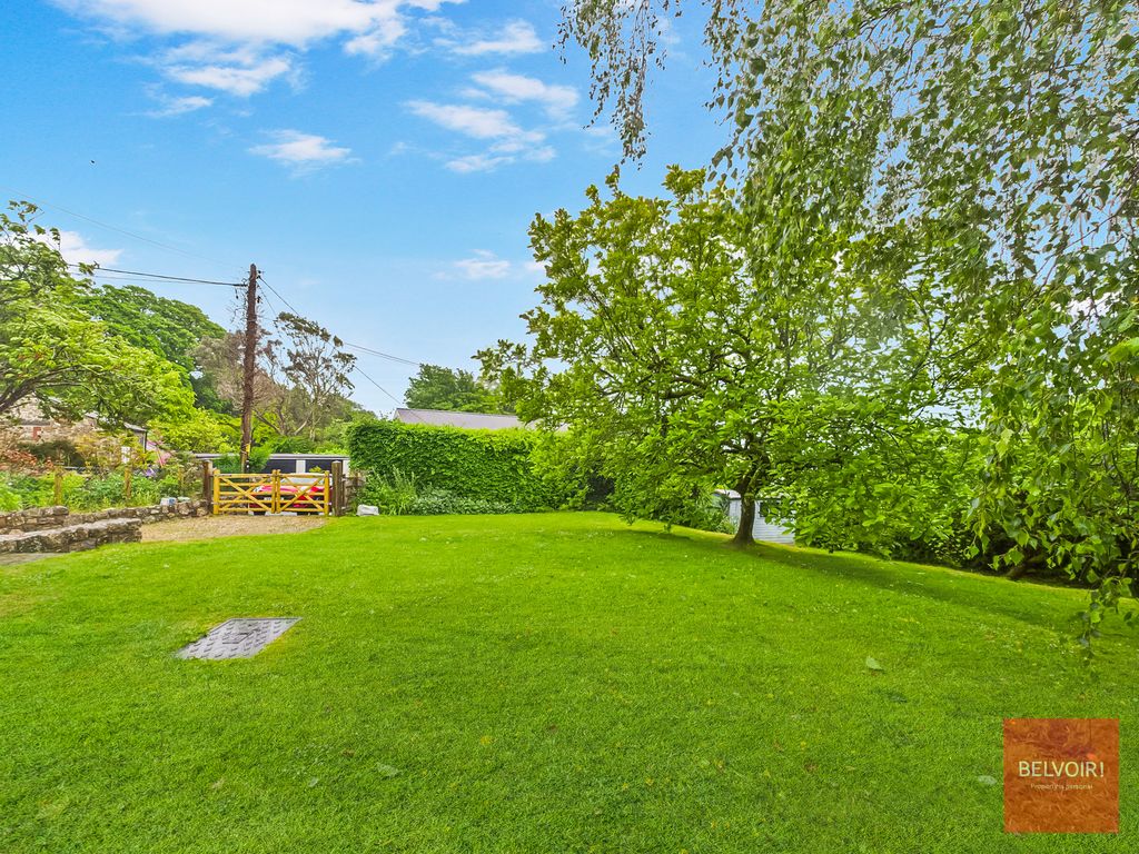 Property photo 3 of 32