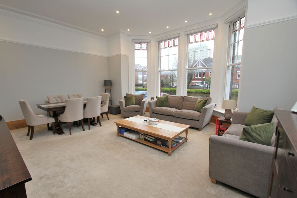 Additional image 6 of 3 bed flat for saleBolsover Road, Eastbourne BN20