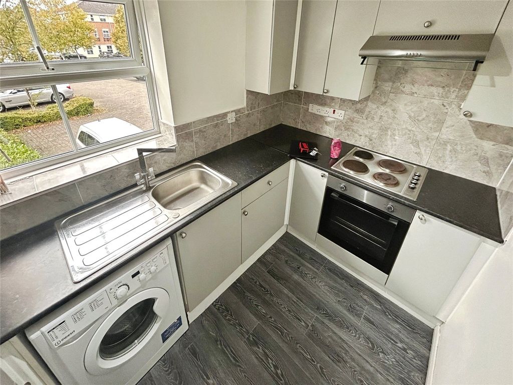 Property photo 2 of 8 Picture No. 08