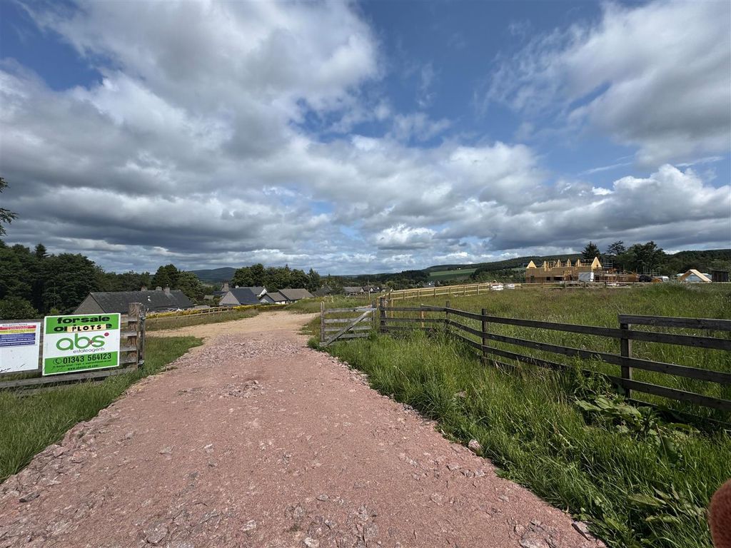 Property photo 3 of 17 Photo With For Sale Sign 2.Jpg