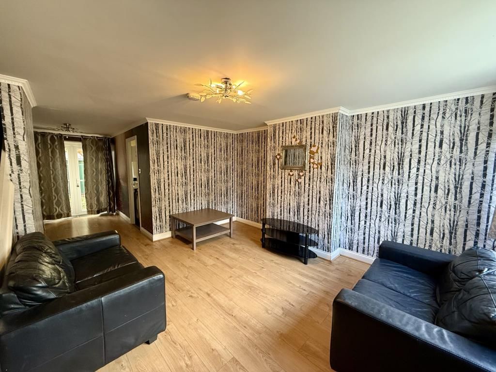 Property photo 2 of 12 Living Room