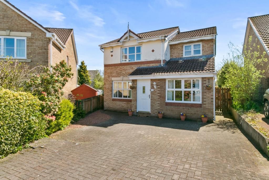 Property photo 1 of 35