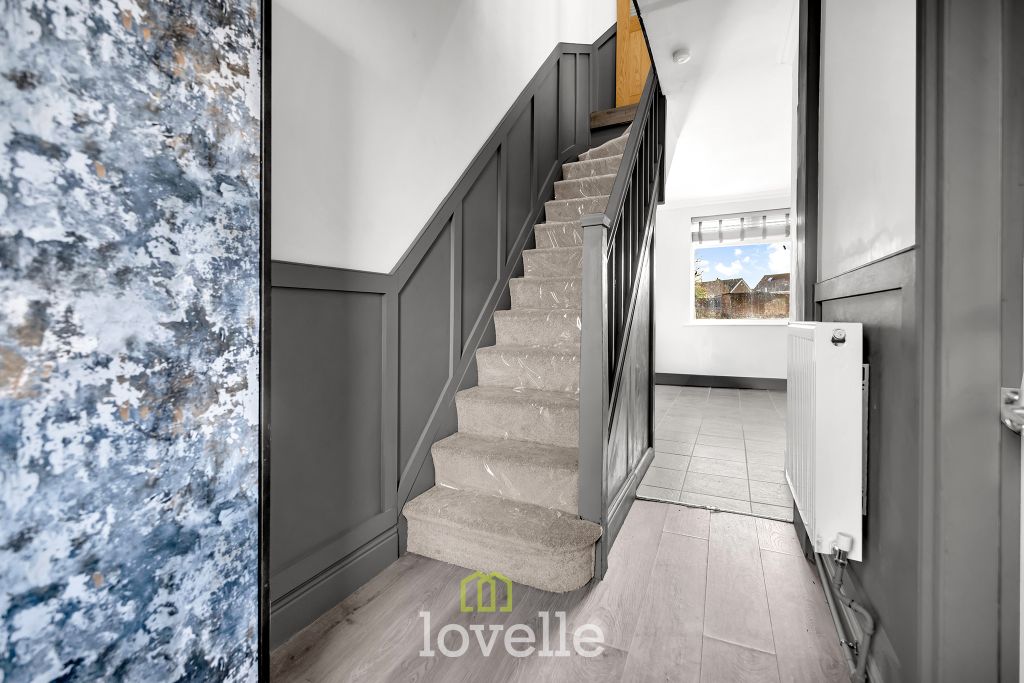 Property photo 3 of 23