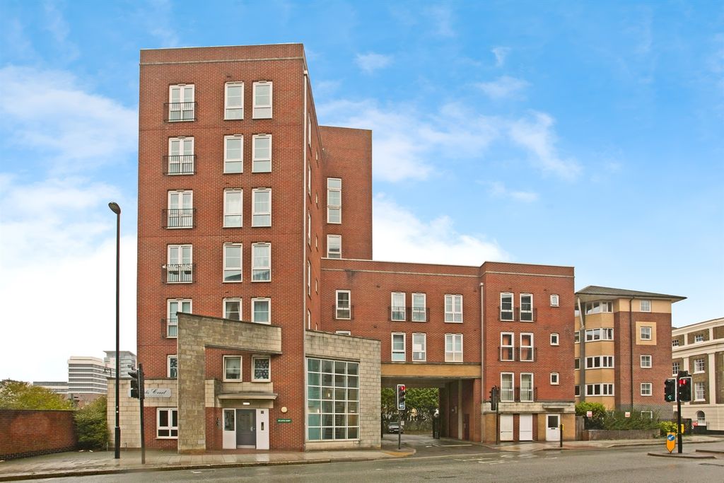 Property photo 1 of 16