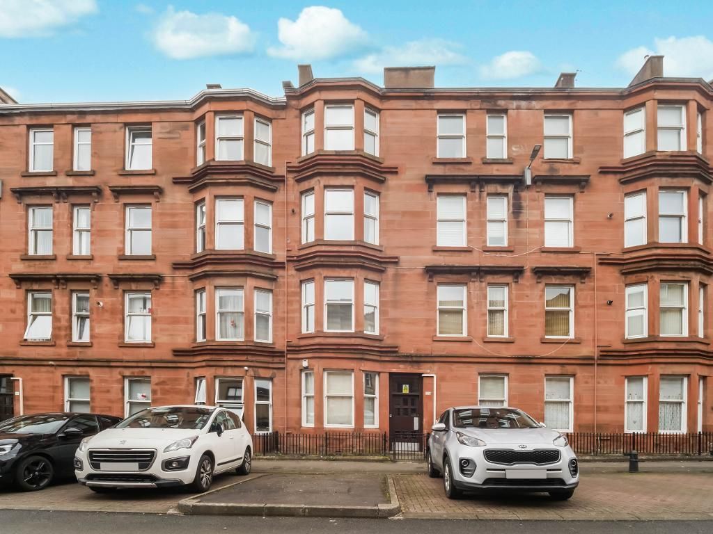 Property photo 1 of 18 External