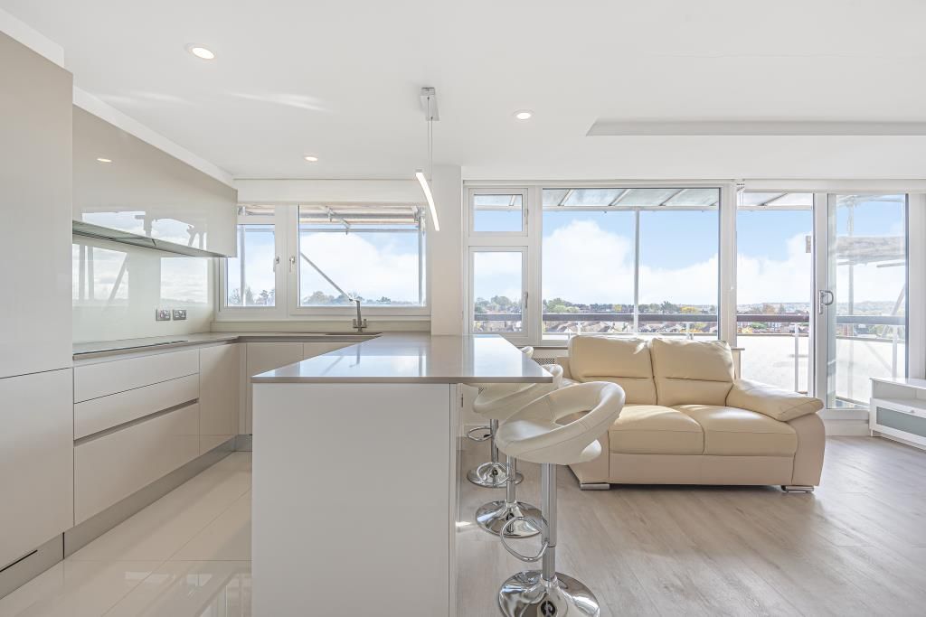 Property photo 2 of 10 Reception Room