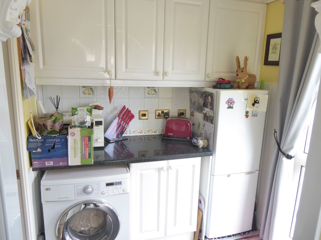 Property photo 3 of 17