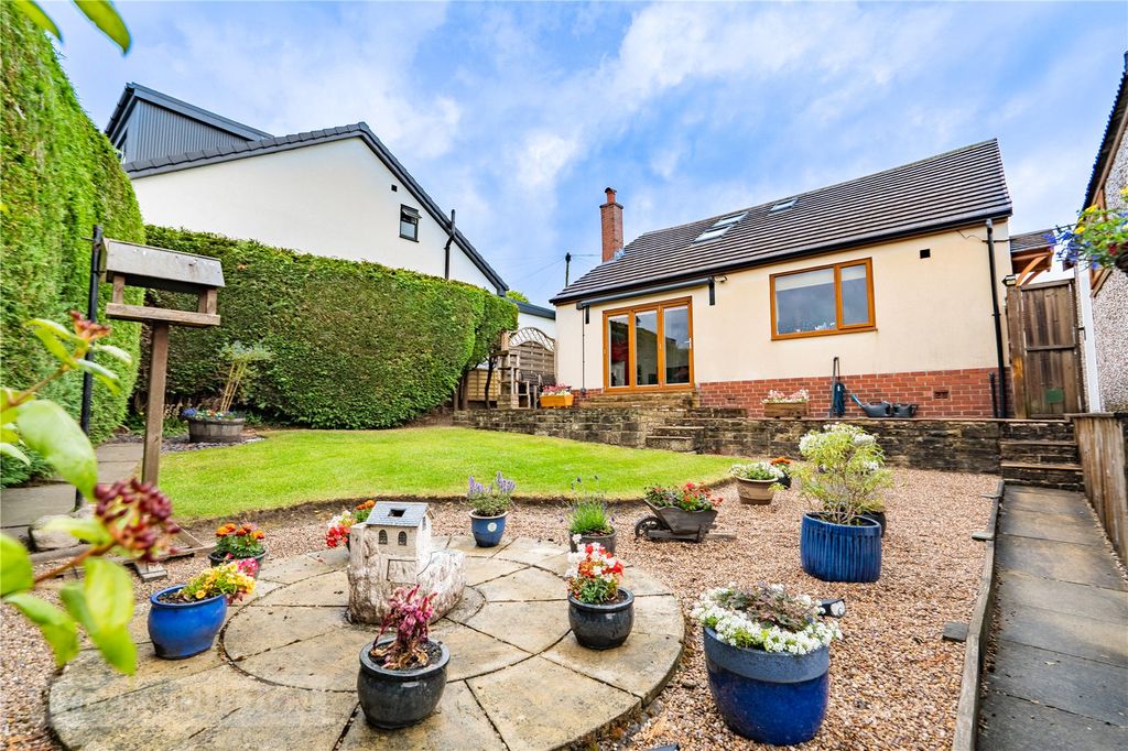 Property photo 1 of 25 Garden
