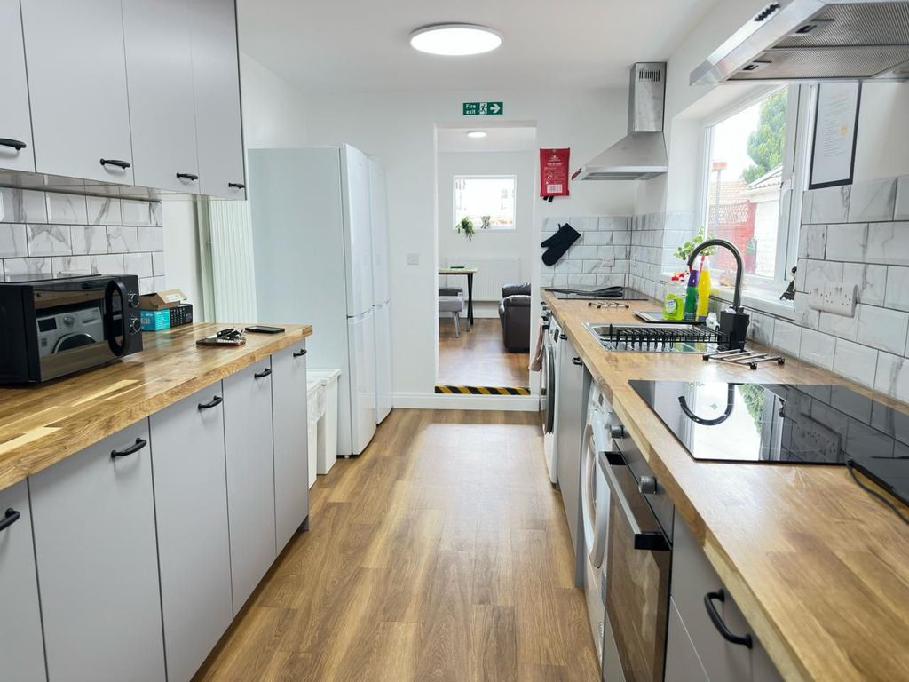 Property photo 3 of 11 View