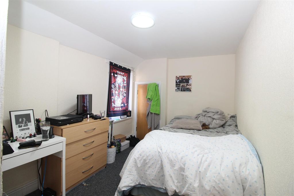 Property photo 3 of 15 Img_5289 (2).Jpg