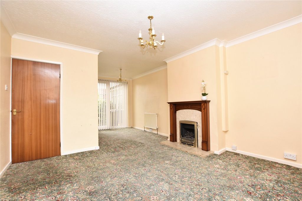 Property photo 2 of 21 Picture No. 10