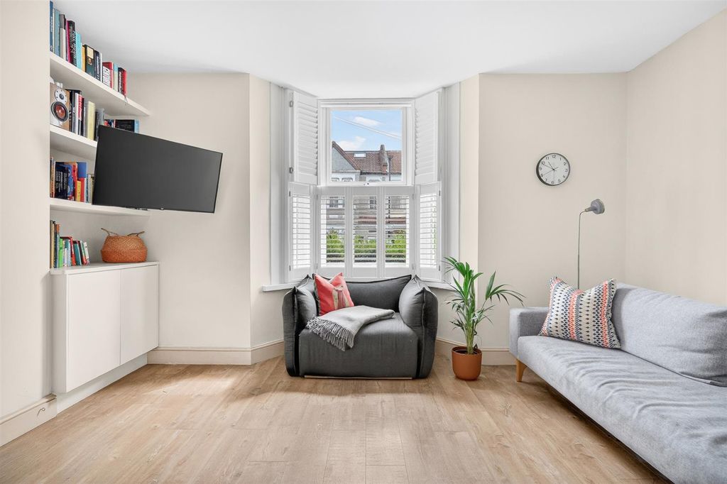 Property photo 3 of 22 4.Jpg