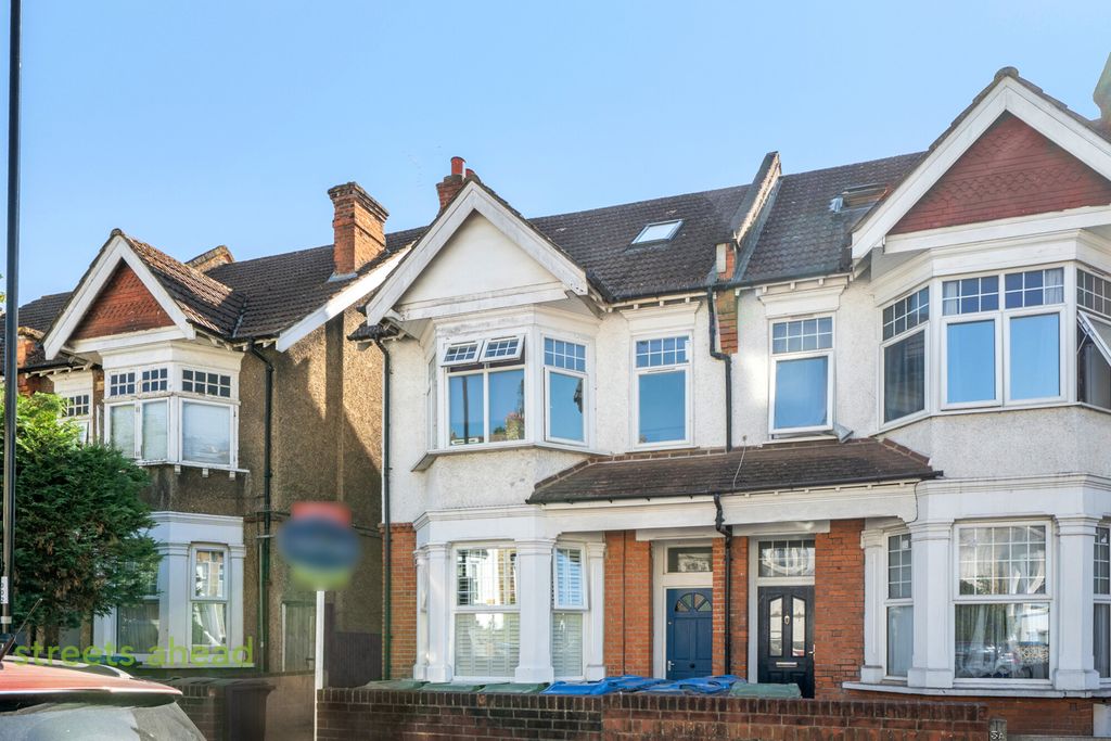Property photo 1 of 10 c42B7688-Dd5F-4ba...