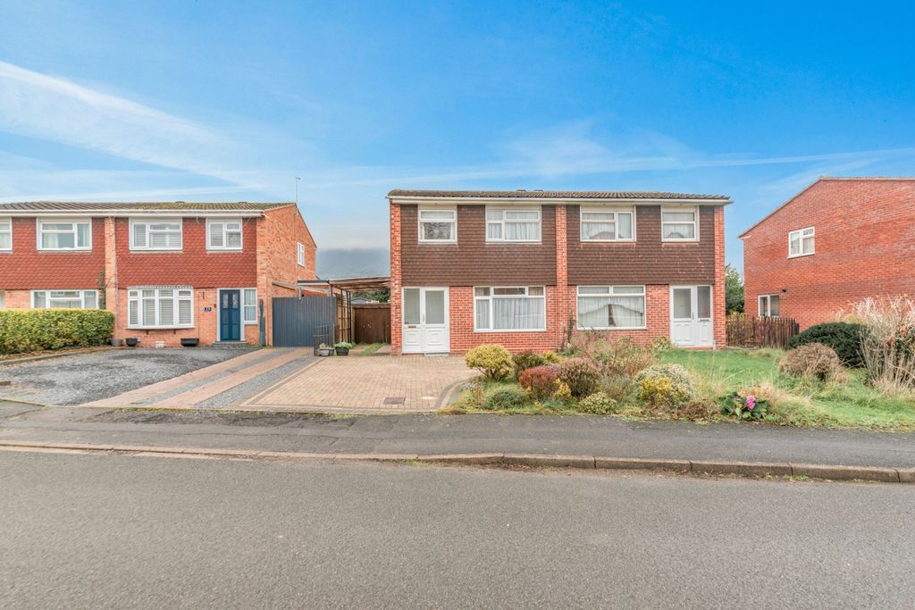 Property photo 1 of 18