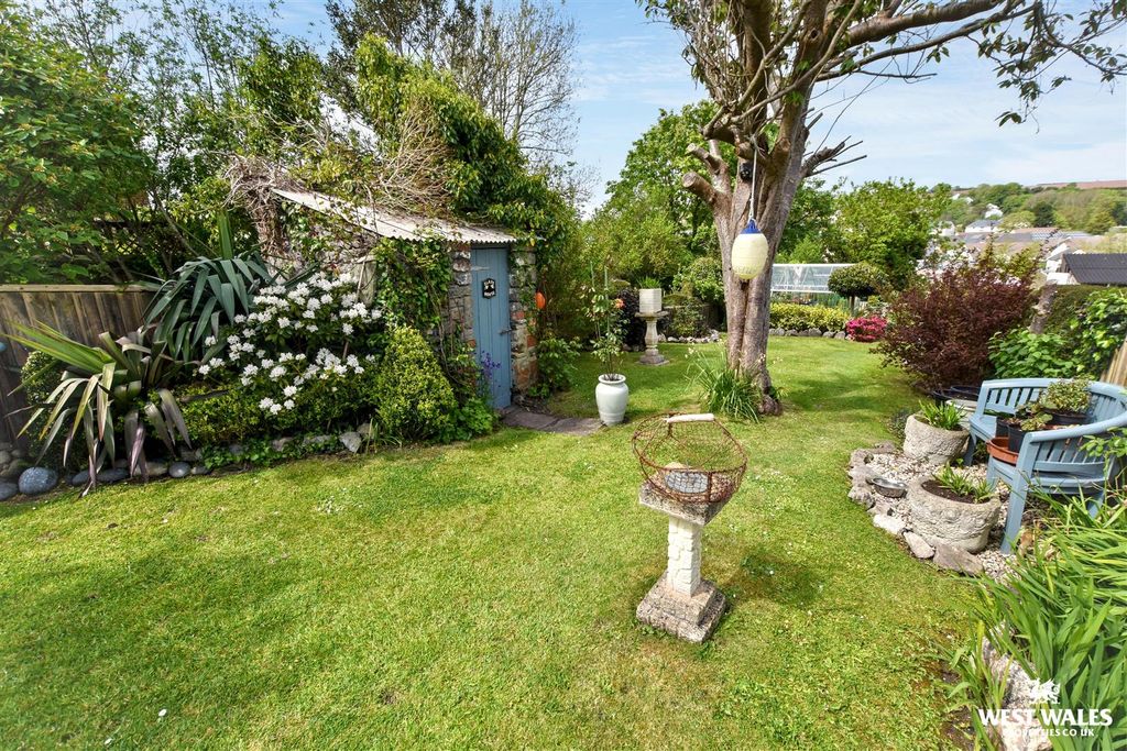 Additional image 25 of 4 bed terraced house for saleEast Back, Pembroke SA71