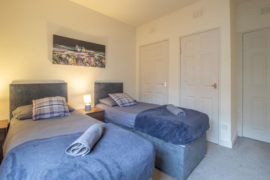 Property photo 2 of 18 9.Jpg