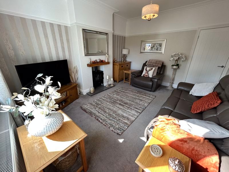 Property photo 3 of 14 Photo 3