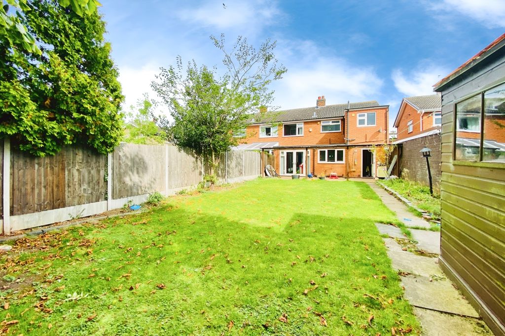 Property photo 2 of 22